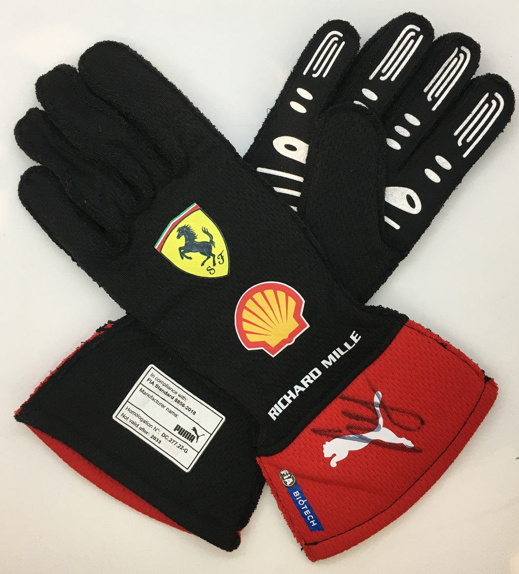 2023 Carlos Sainz Scuderia Ferrari F1 Gloves