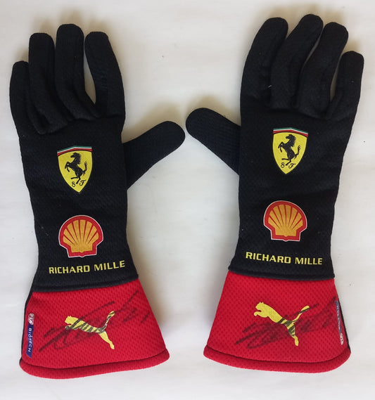 2023 Carlos Sainz Scuderia Ferrari F1 Gloves